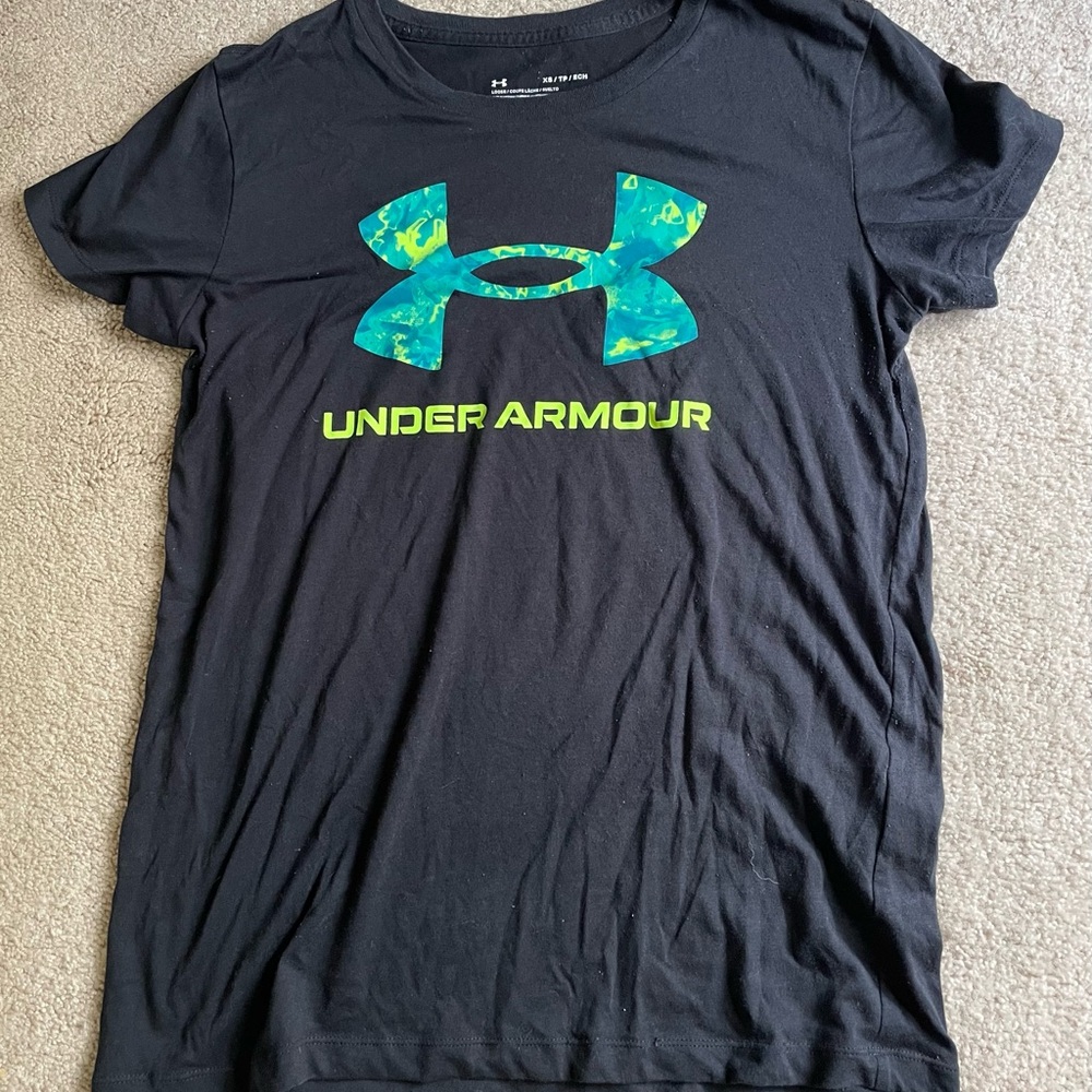 Under Armour Black Crew Neck Tee